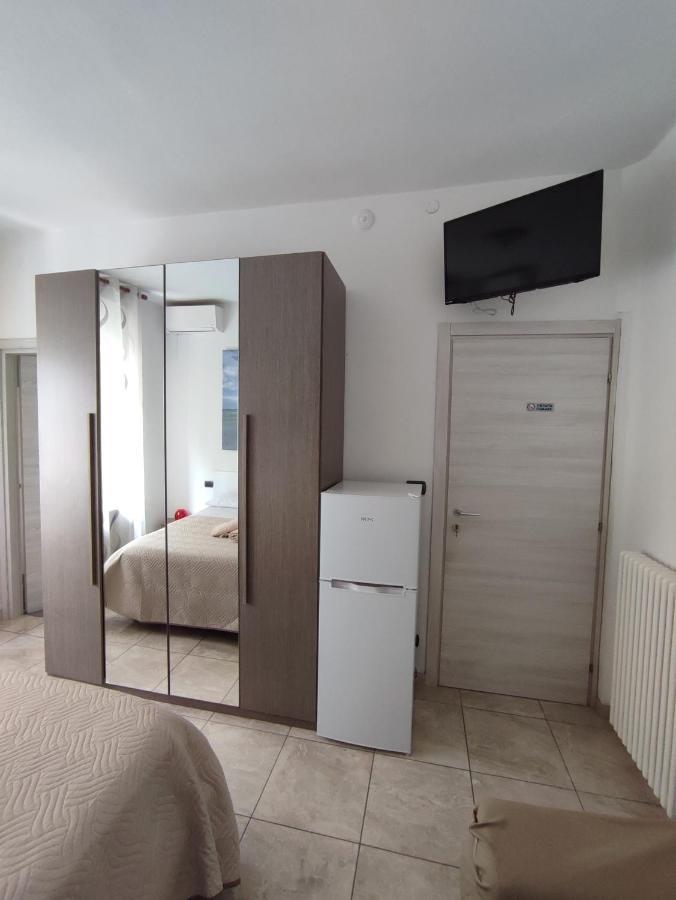 Easy Stay Verona Rooms Exterior photo